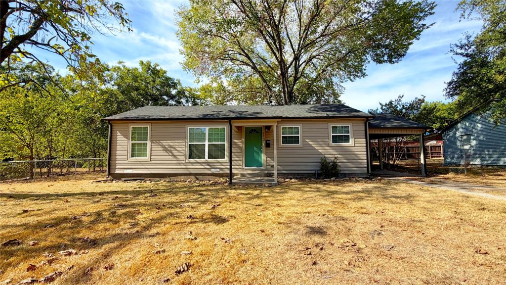 113 Hackberry Street, Terrell, TX 75160 — photo 1