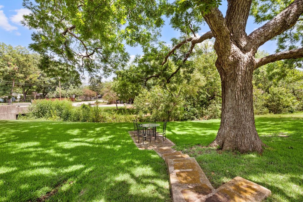 416 Brook Lane, McKinney, TX 75069 — photo 1
