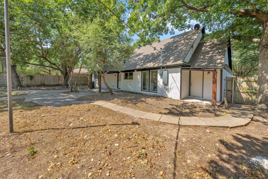 1218 Thomas Street, Denton, TX 76201 — photo 1
