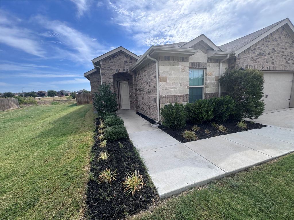 9312 Red Brush Trail, Fort Worth, TX 76131 — photo 1
