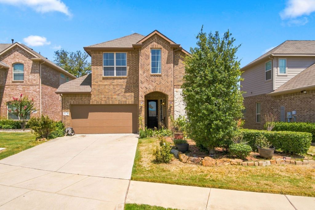 3908 Ranchman Boulevard, Denton, TX 76210 — photo 1