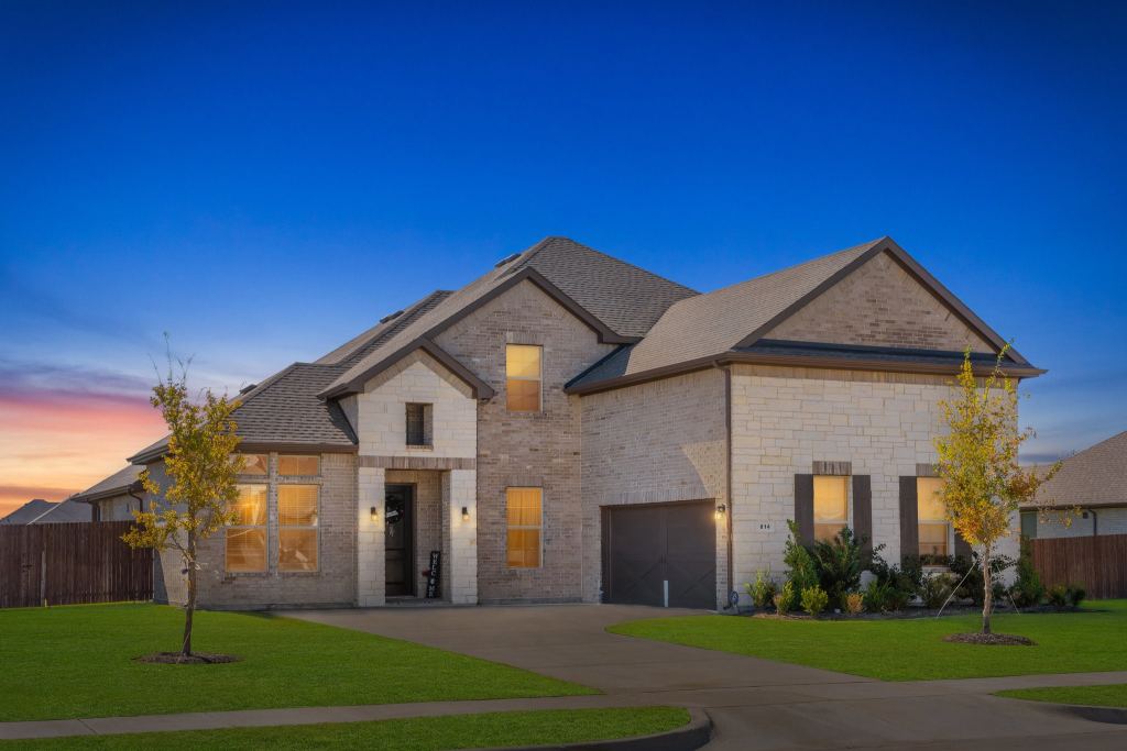 814 Hat Creek Drive, Midlothian, TX 76065 — photo 1
