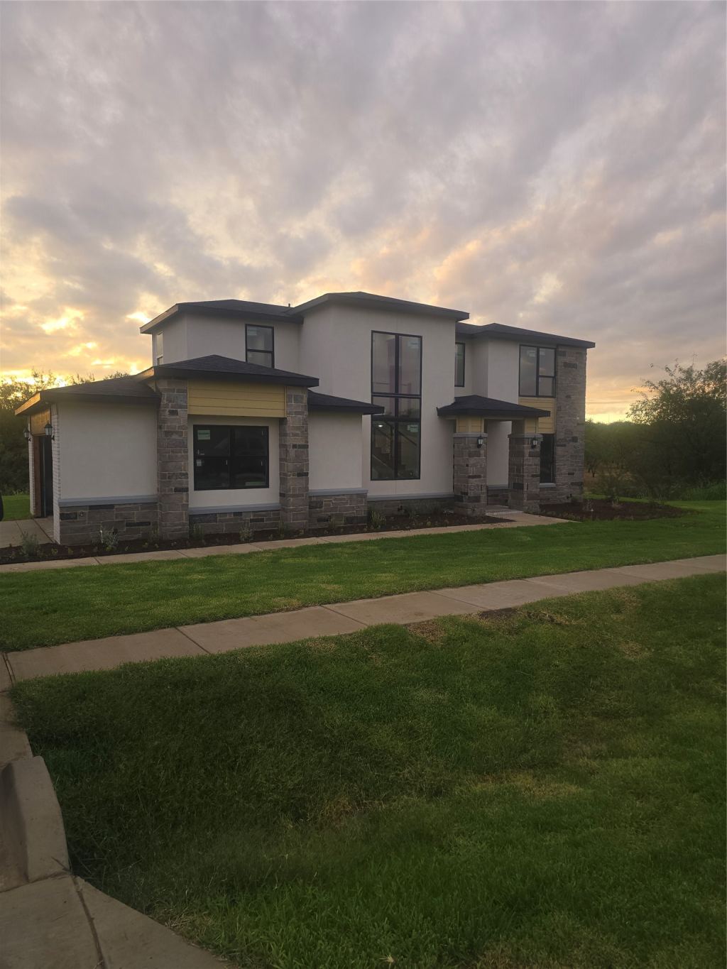 2235 Alyssum Drive, Cedar Hill, TX 75104 — photo 1