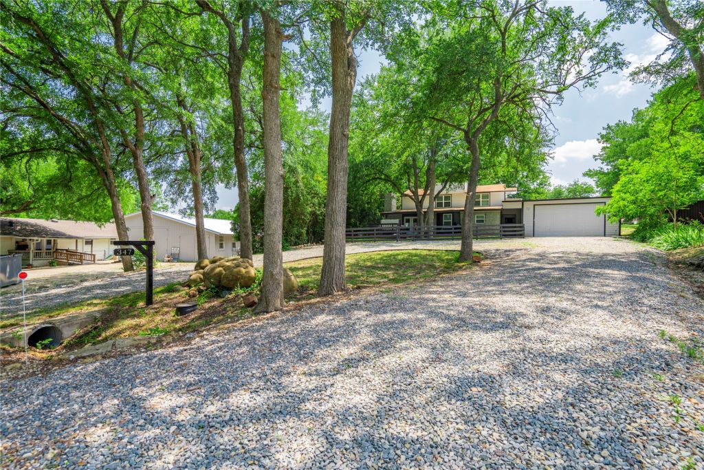 347 Quail Creek Circle, Pottsboro, TX 75076 — photo 1