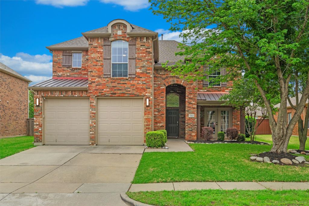 2815 S Serrano, Grand Prairie, TX 75054 — photo 1