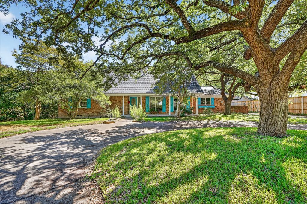 9584 Ash Creek Drive, Dallas, TX 75228 — photo 1