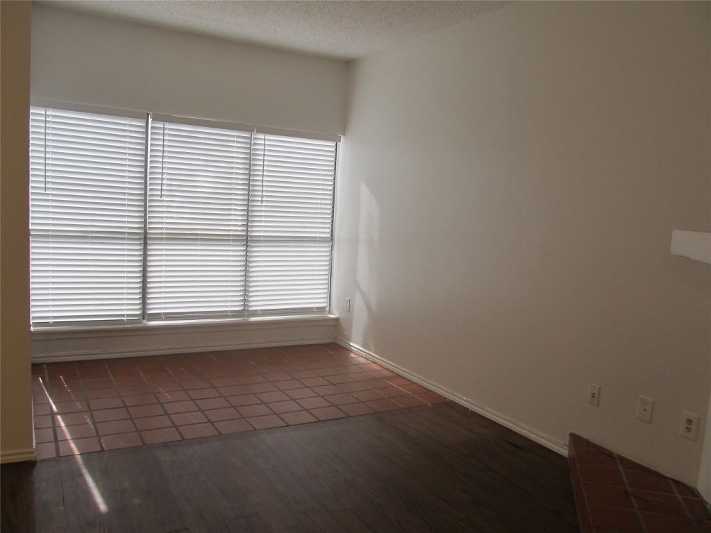 9600 Royal Lane 506, Dallas, TX 75243 — photo 1