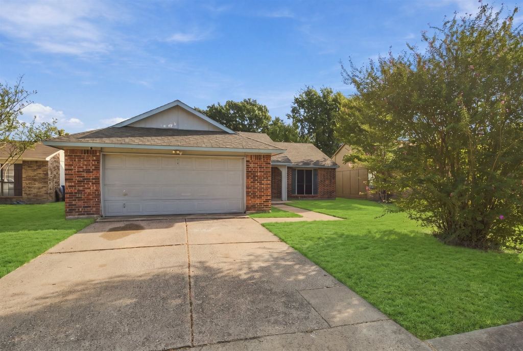 414 Carl C Senter Street, Forney, TX 75126 — photo 1