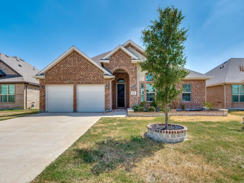 10623 Cherry Tree Way, Grand Prairie, TX 76065 — photo 1