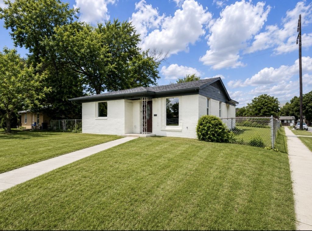 803 Powell Circle, Mesquite, TX 75149 — photo 1