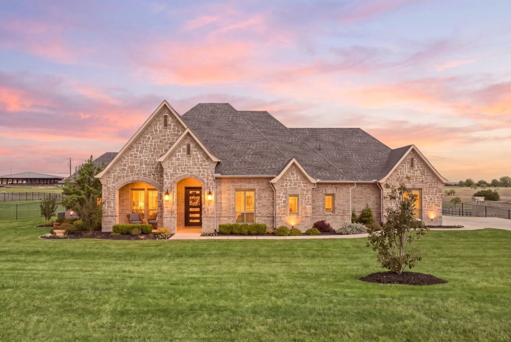 108 Bearclaw Circle, Aledo, TX 76008 — photo 1