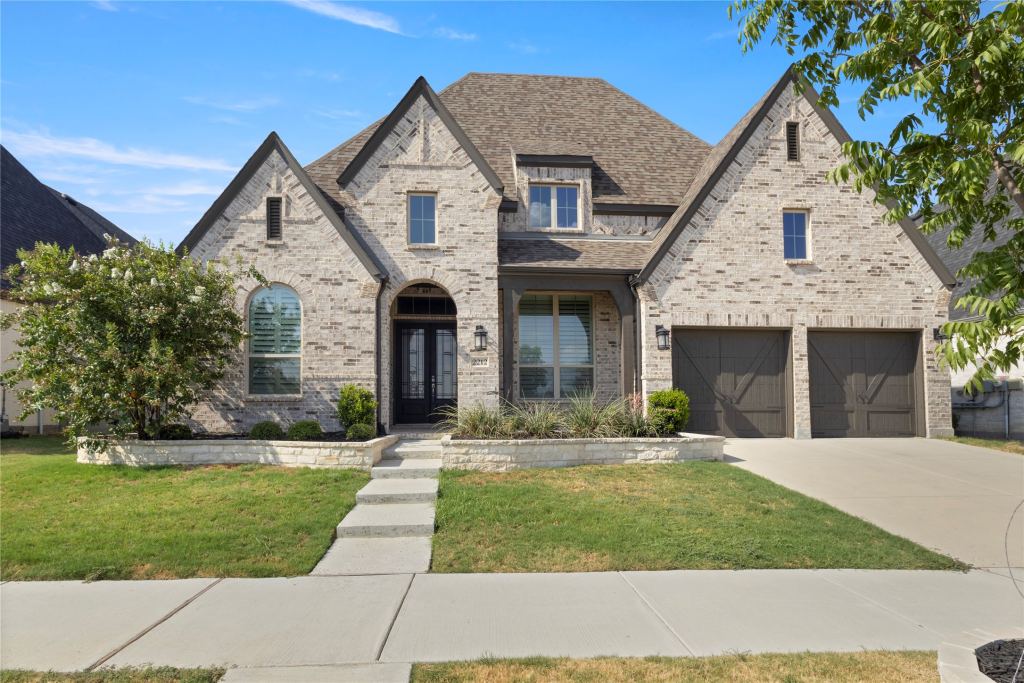 2212 Strolling Way, Argyle, TX 76226 — photo 1