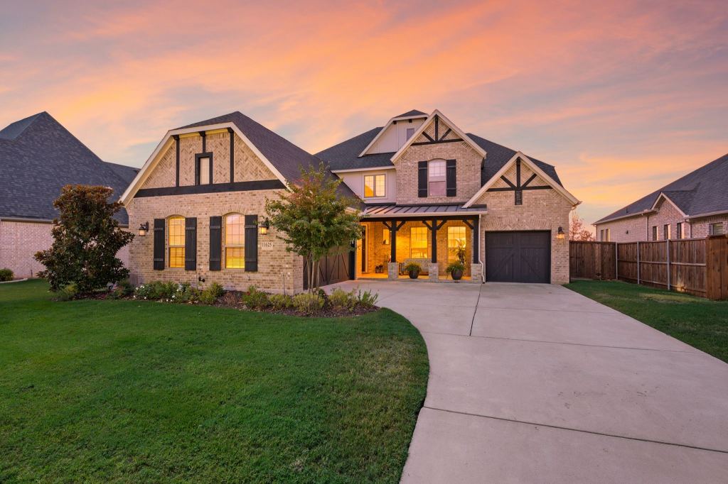 11625 Slumber Falls Drive, Flower Mound, TX 76226 — photo 1