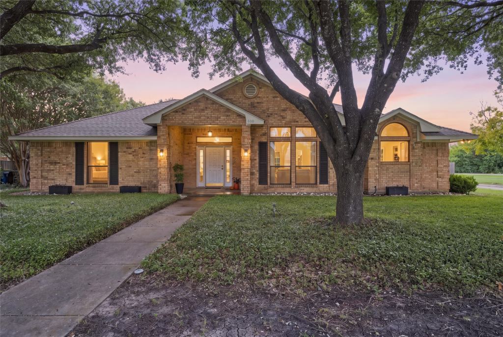 600 Harvest Lane, Waco, TX 76657 — photo 1