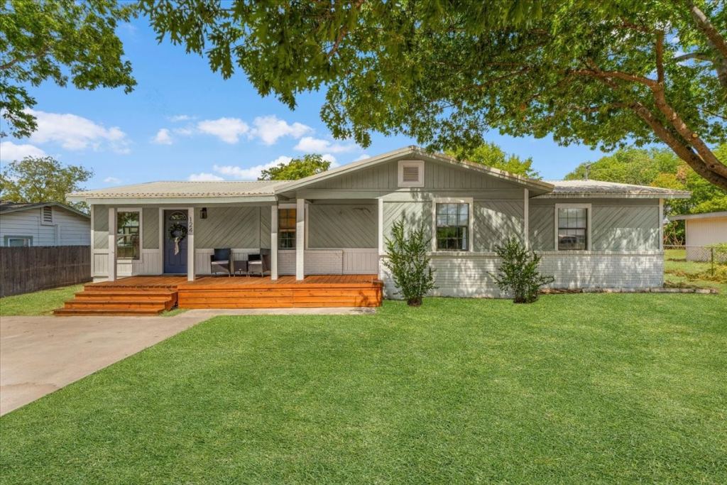124 James Street, Aledo, TX 76008 — photo 1