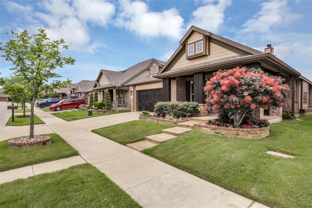 1708 Cole Lane, Argyle, TX 76226 — photo 1