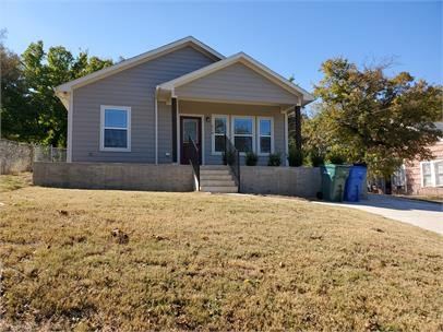 214 N Ricketts Street, Sherman, TX 75092 — photo 1