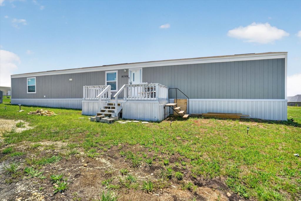 9705 Nolan Ranch Loop, Godley, TX 76044 — photo 1