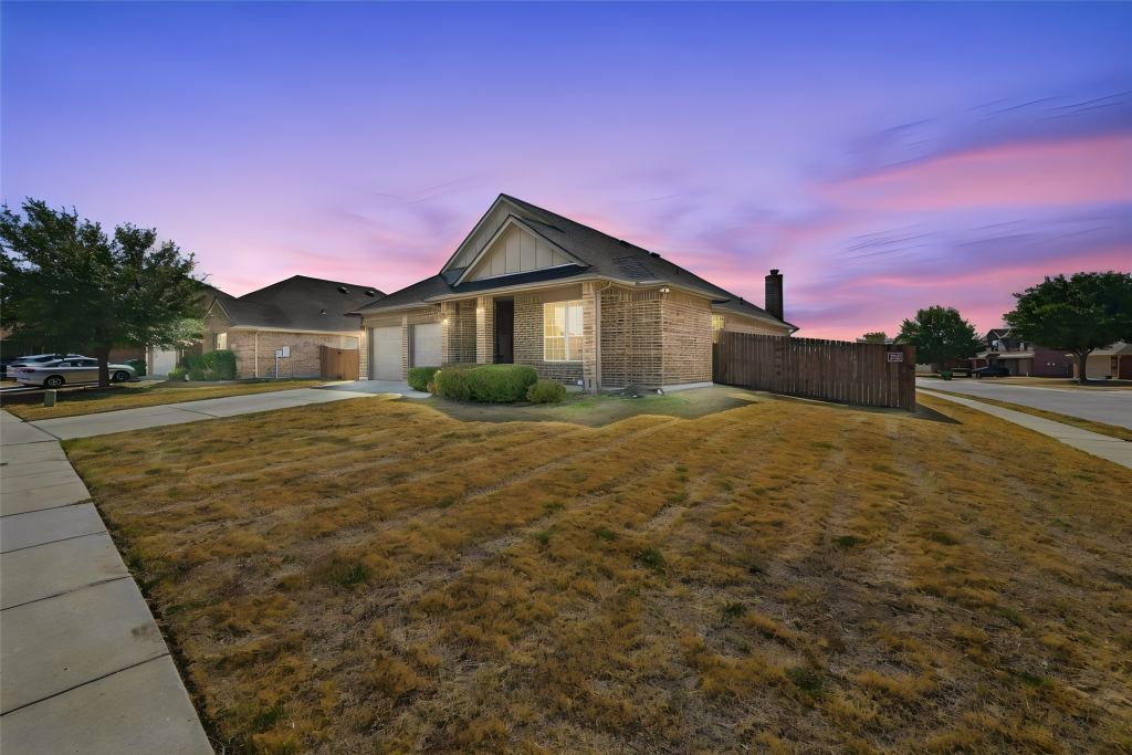 202 Belgian Street, Waxahachie, TX 75165 — photo 1