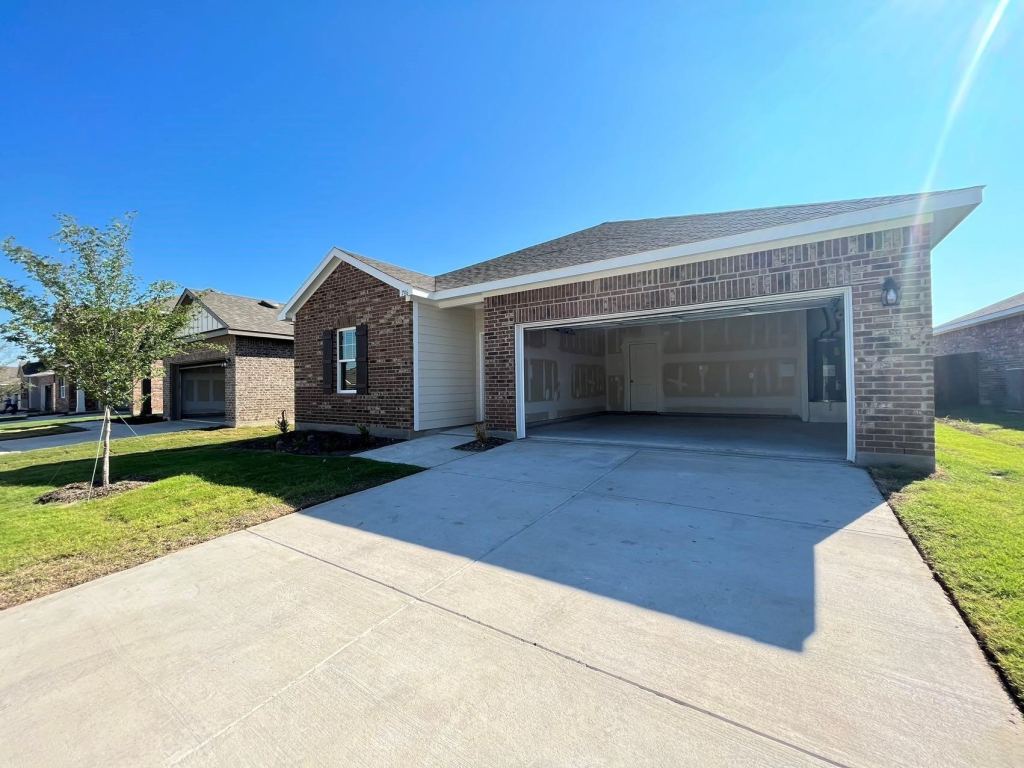 786 Yorkshire Drive, Lavon, TX 75166 — photo 1