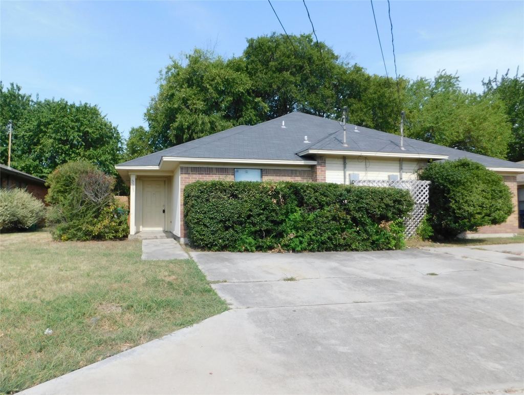3305 Gardenview Circle, Denton, TX 76207 — photo 1