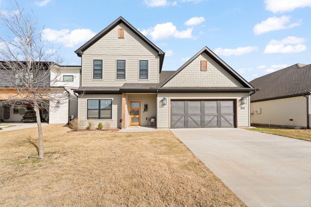 116 William Lane, Godley, TX 76044 — photo 1