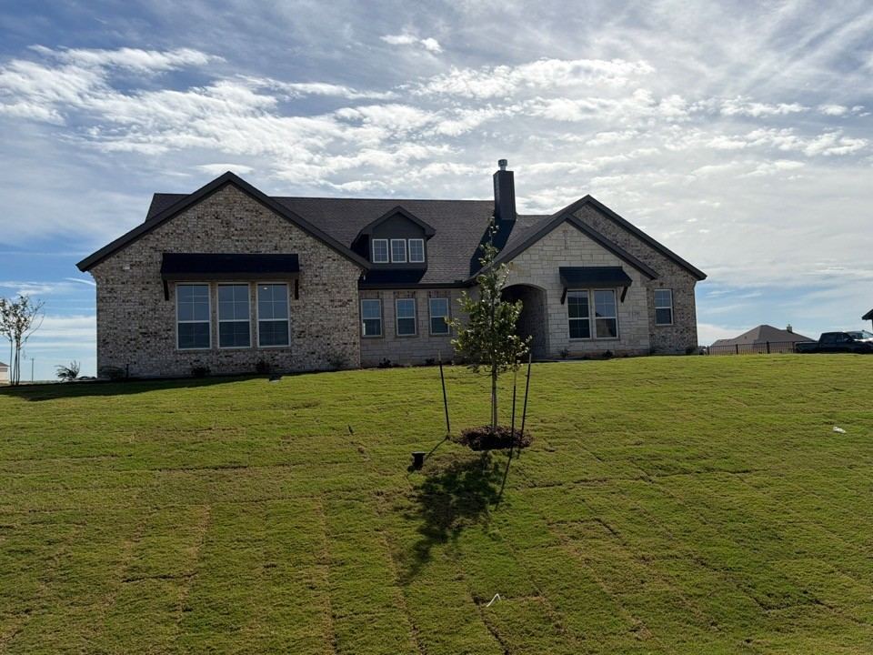 129 Pheasant Run Drive, New Fairview, TX 76078 — photo 1