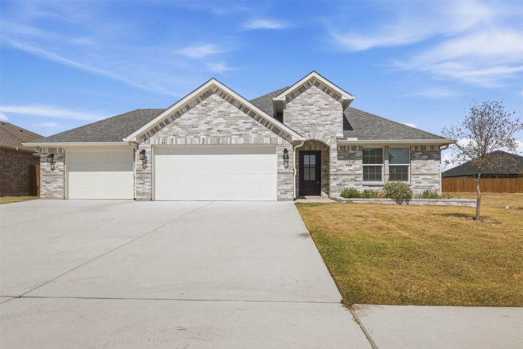 225 Trevor Lane, Greenville, TX 75402 — photo 1