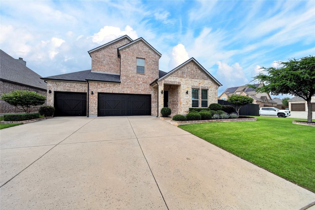 1600 Silla, Little Elm, TX 75068 — photo 1