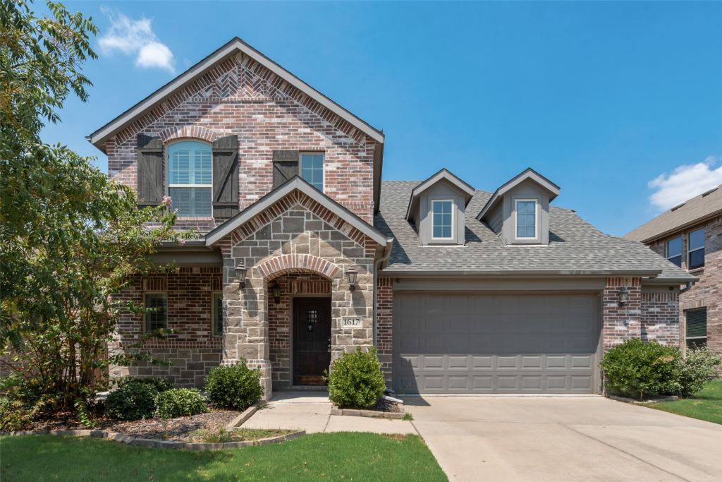 1617 Spoonbill Drive, Little Elm, TX 75068 — photo 1