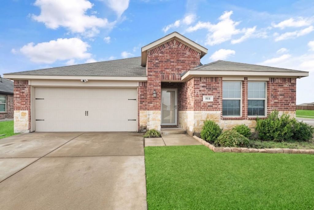 511 Saw Mill Road, Royse City, TX 75189 — photo 1