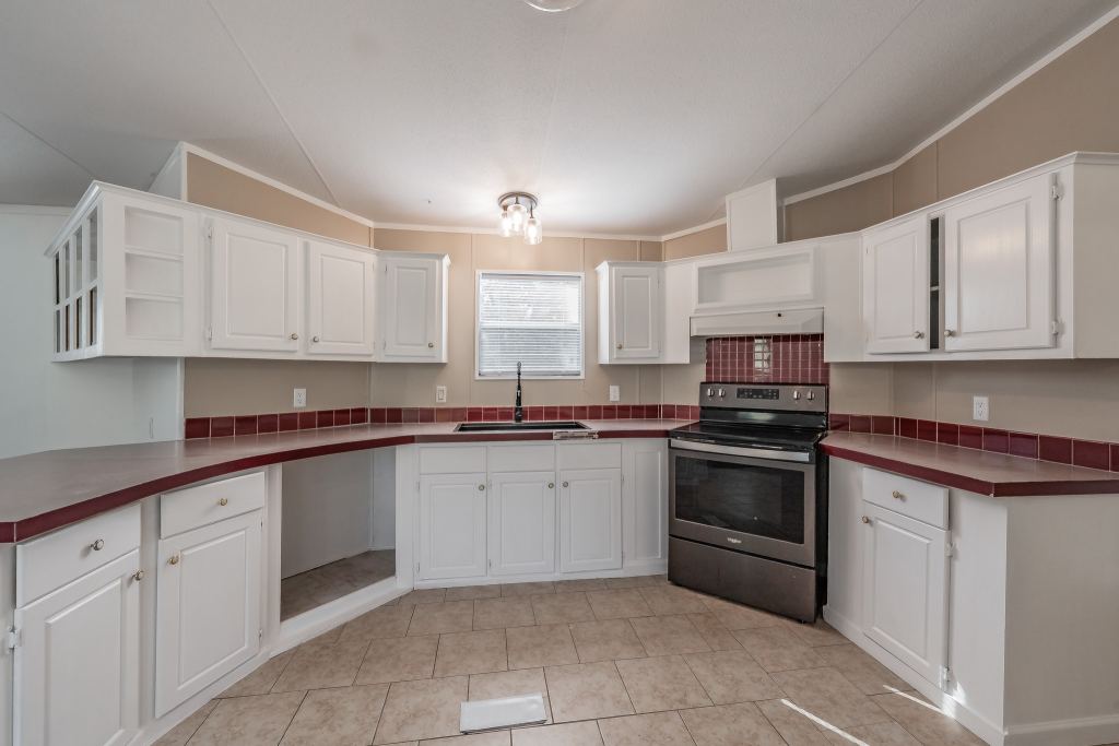 419 Wood River Road, Millsap, TX 76066 — photo 1