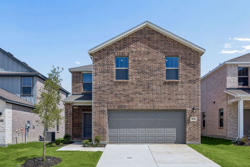 824 Hillcrest Boulevard, Princeton, TX 75407 — photo 1