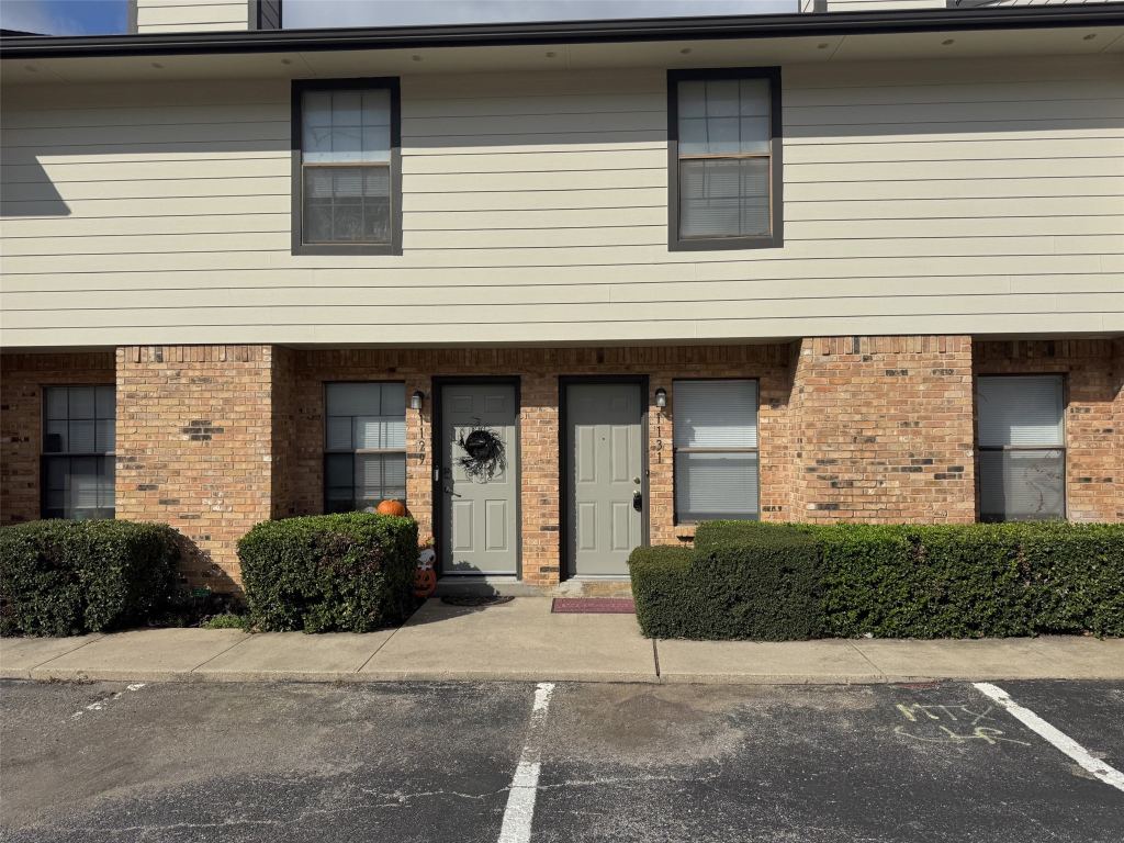 1131 Dallas Drive, Denton, TX 76205 — photo 1