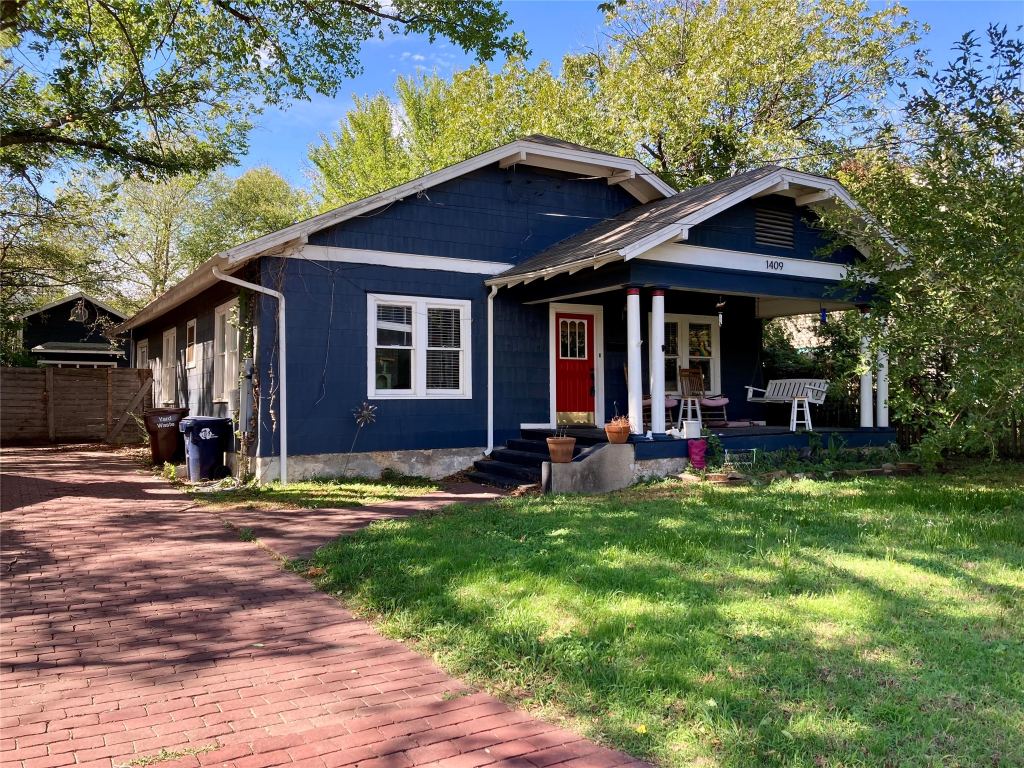 1409 N Austin Street, Denton, TX 76201 — photo 1
