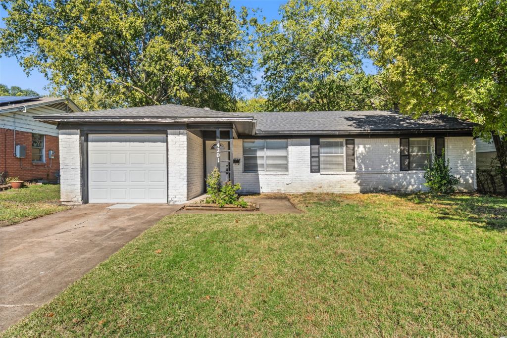 4201 Huaco Lane, Waco, TX 76710 — photo 1