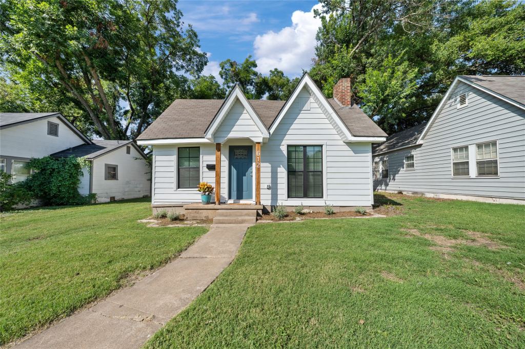 612 N 35th Street, Waco, TX 76710 — photo 1