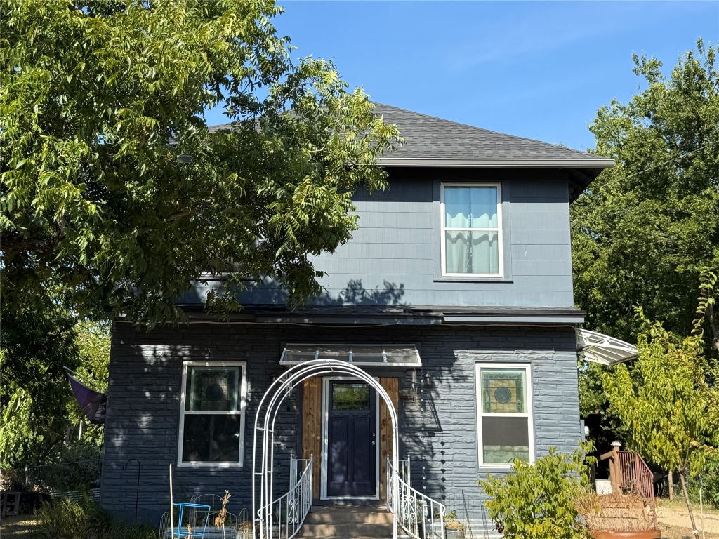 2223 N 6th Street, Waco, TX 76708 — photo 1