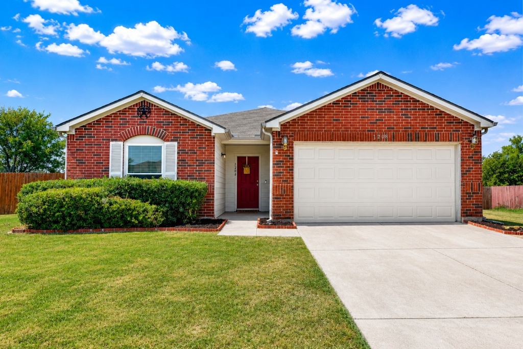 1208 Feather Crest Drive, Krum, TX 76249 — photo 1