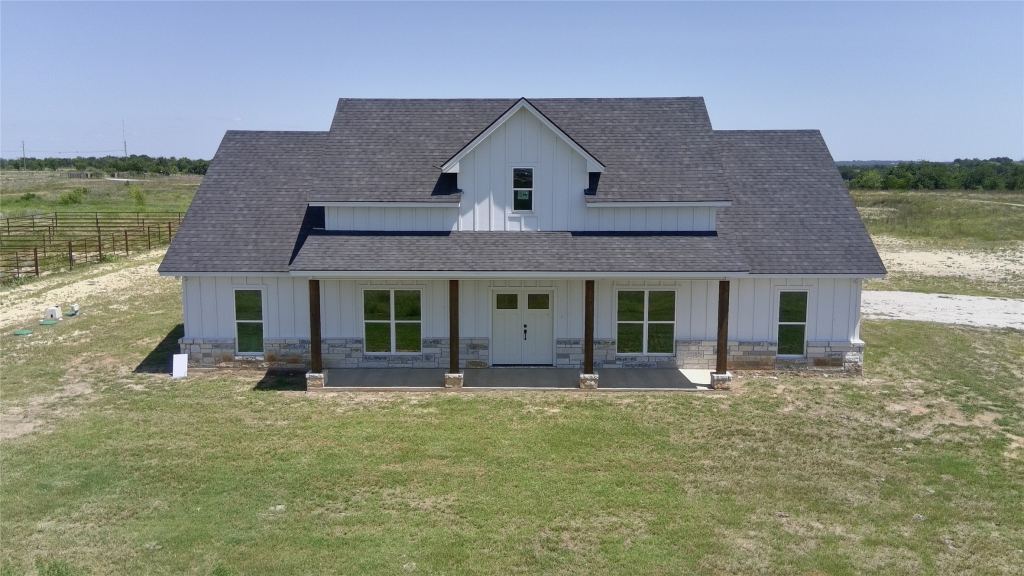315 State Avenue, Stephenville, TX 76401 — photo 1