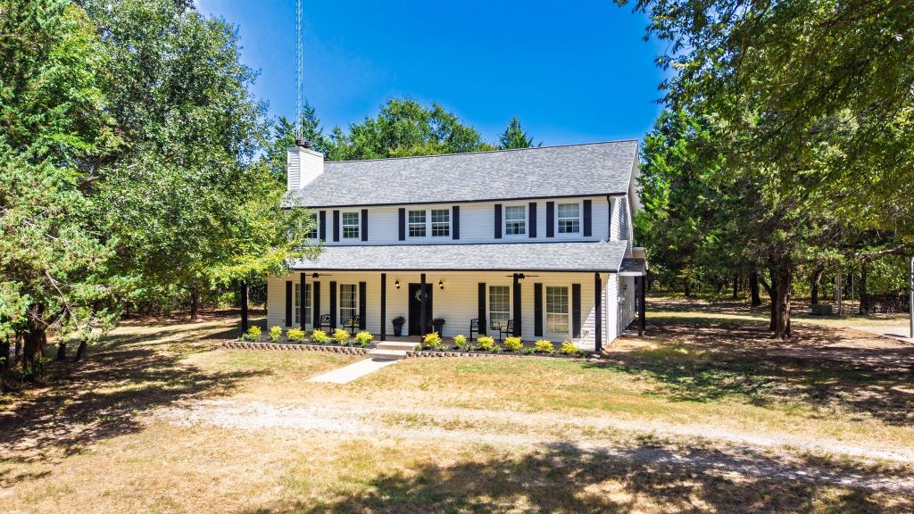 10401 Holly Creek Road, Terrell, TX 75160 — photo 1