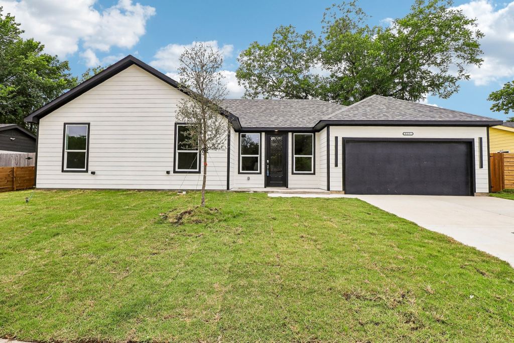 827 Powell Circle, Mesquite, TX 75149 — photo 1