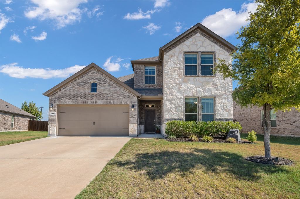 3216 Quartz Road