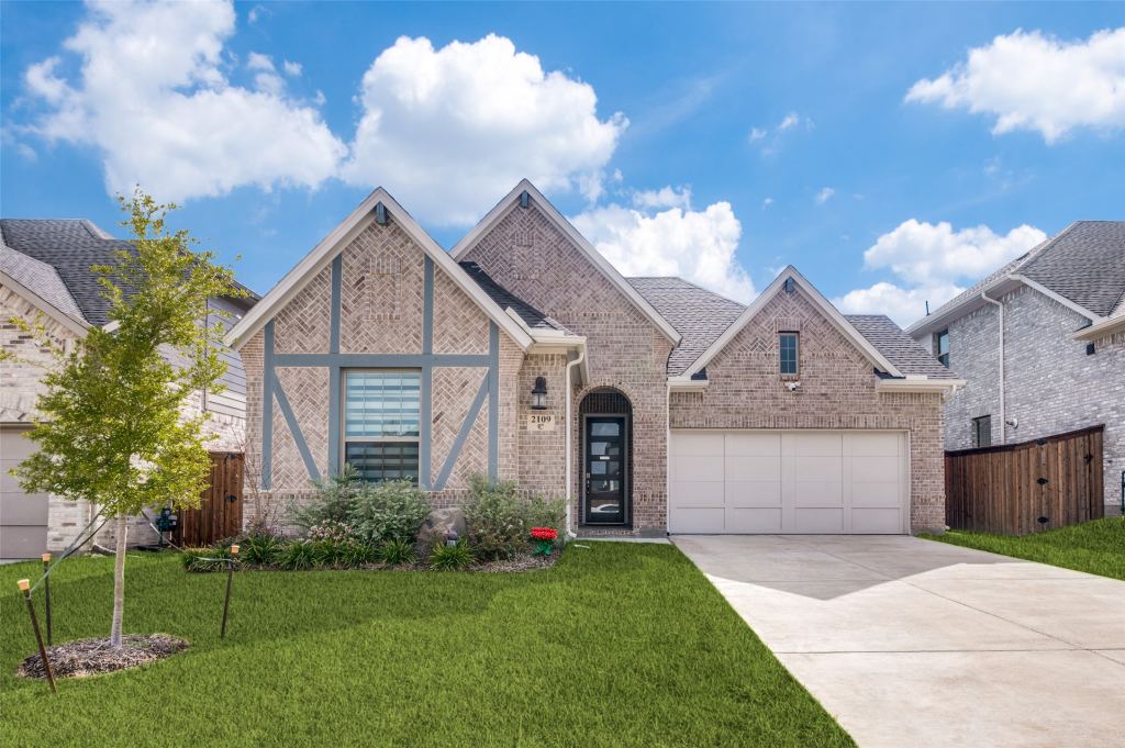 2109 Southpointe Crossing, Mansfield, TX 76063 — photo 1