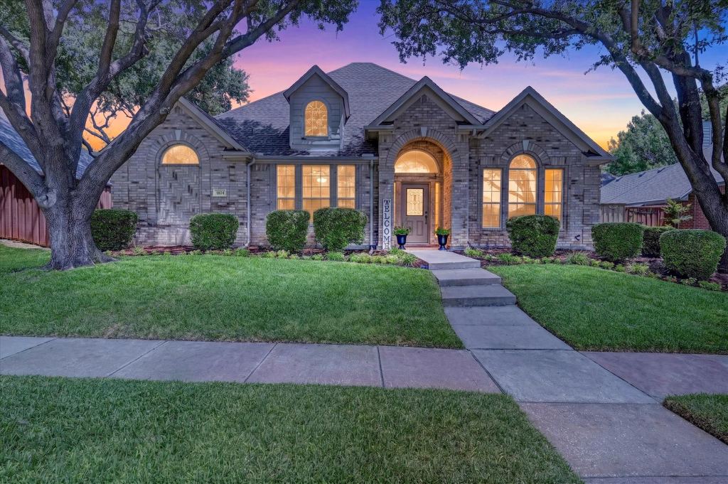 1804 Shadywood Lane, Flower Mound, TX 75028 — photo 1