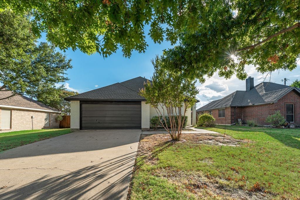 533 Bowie Street, Forney, TX 75126 — photo 1