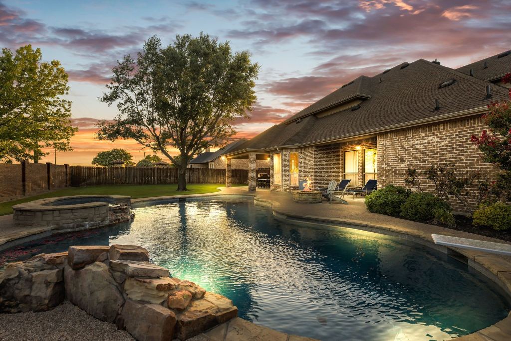 7206 Cattle Barron Court, Midlothian, TX 76065 — photo 1