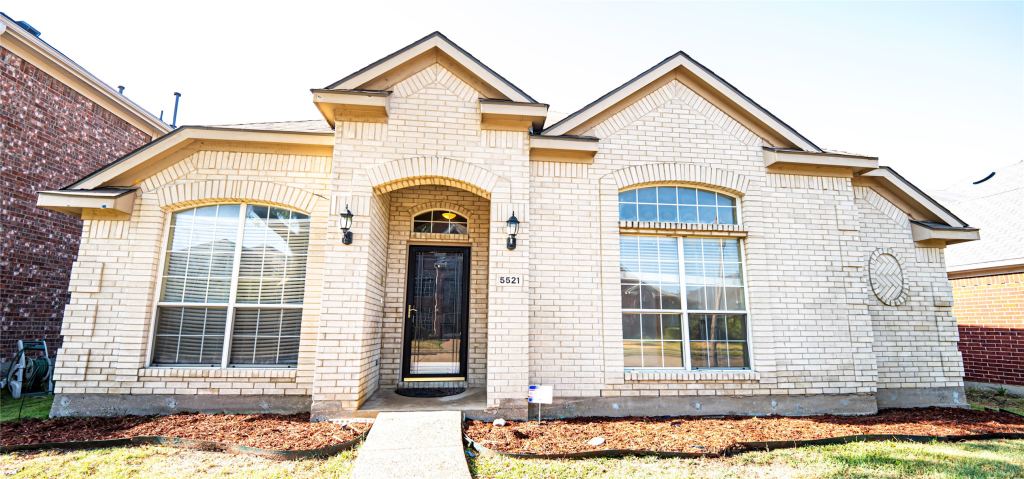 5521 Riverview Drive, The Colony, TX 75056 — photo 1