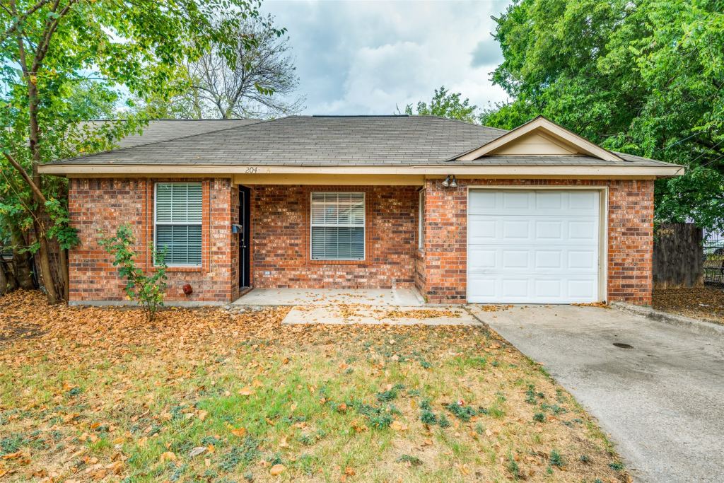 204 Gerrish Street Unit A, McKinney, TX 75069 — photo 1