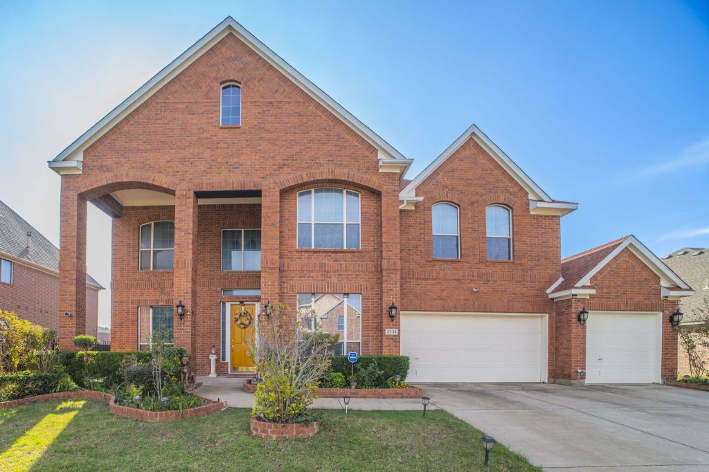 2335 Shackleford Trail, Grand Prairie, TX 75052 — photo 1